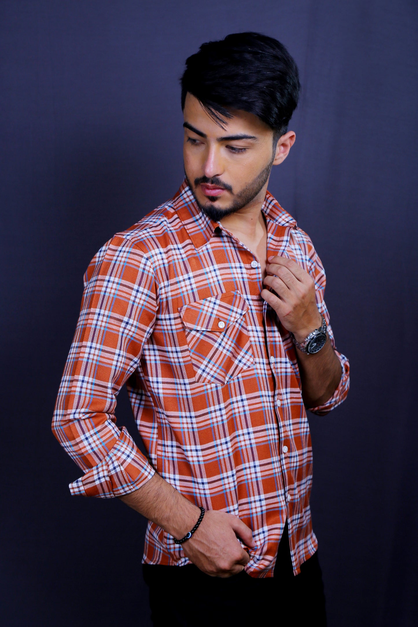 Men Checks Casual Shirt