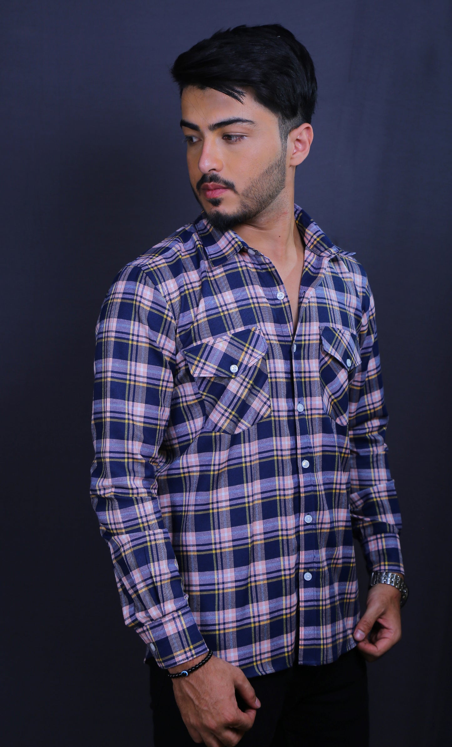 Men Checks Casual Shirt