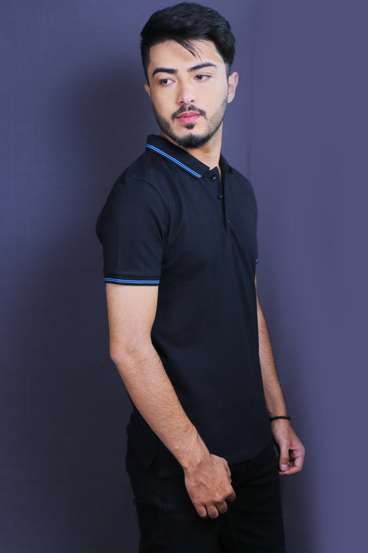Men Solid Polo Collar T-shirt