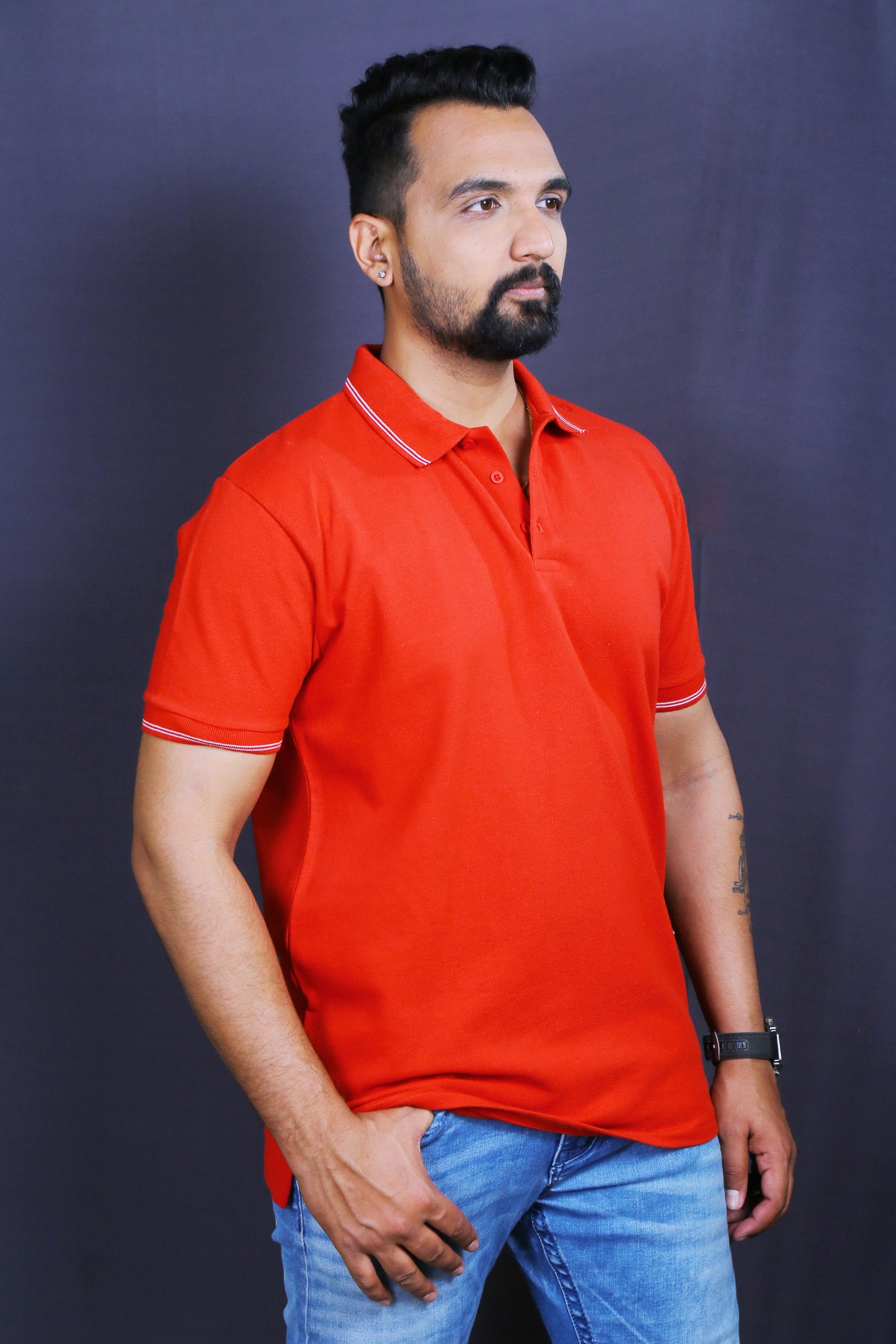 Men Solid Polo Collar T-shirt