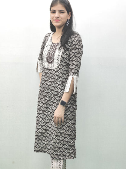 Women Brown and White Ethnic Print Straight Kurta Set with embroidery