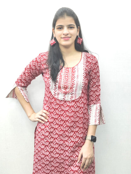 Women Red and White Ethnic Print Straight Kurta Set